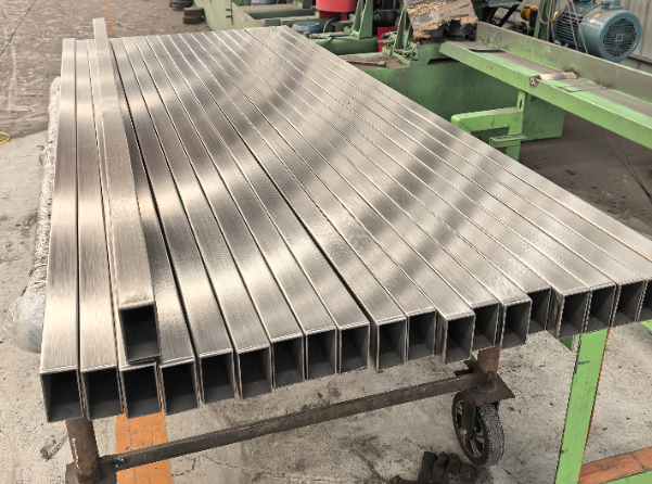 普陀建筑工程行业用不锈钢无缝钢管